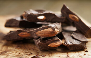 almond-and-chocolate-flavor.jpg almond-and-chocolate-flavor.jpg