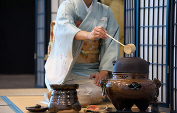 japanese-tea-ceremony.jpg japanese-tea-ceremony.jpg