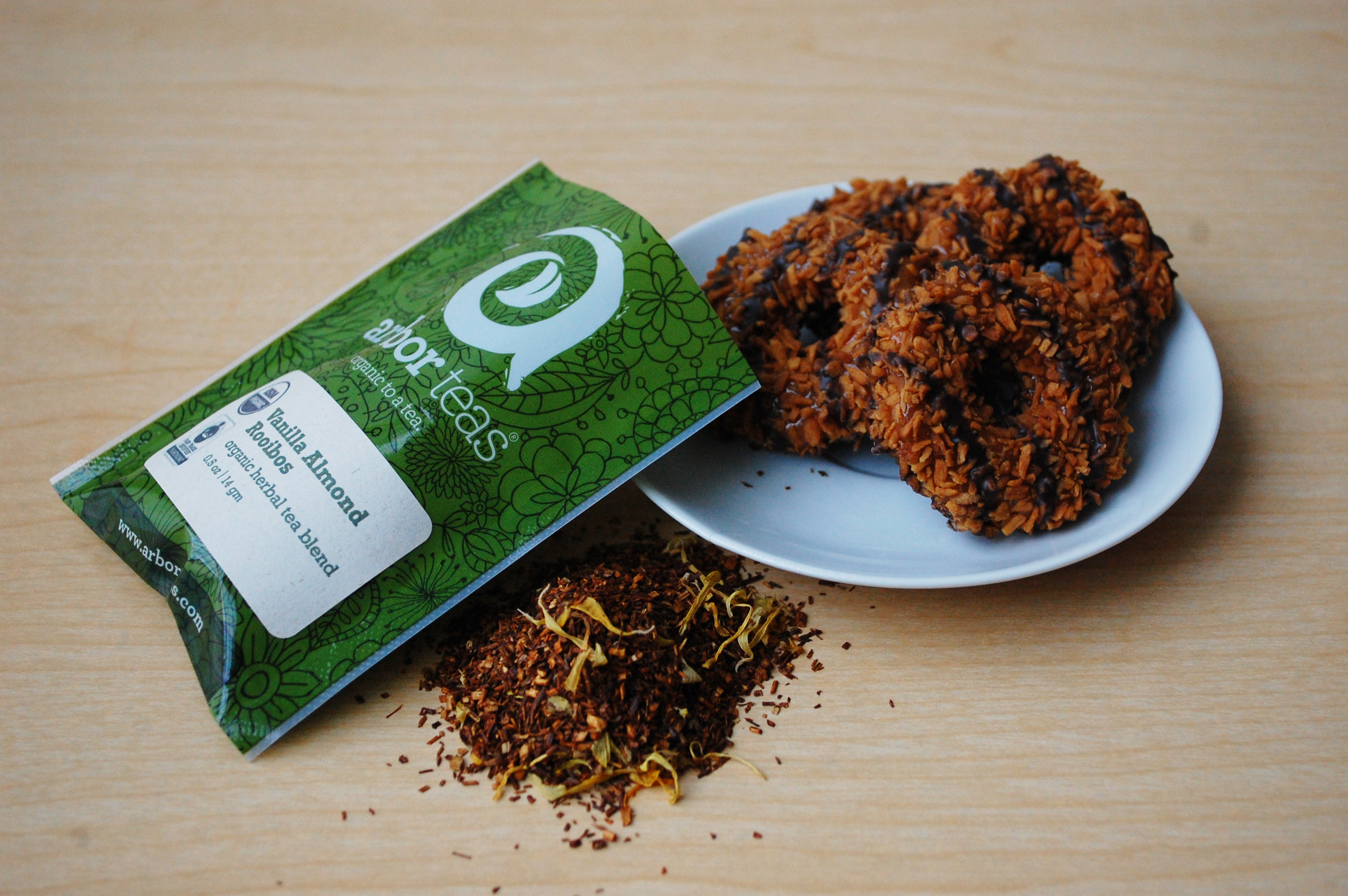 Organic Vanilla Almond Rooibos & Samoas®